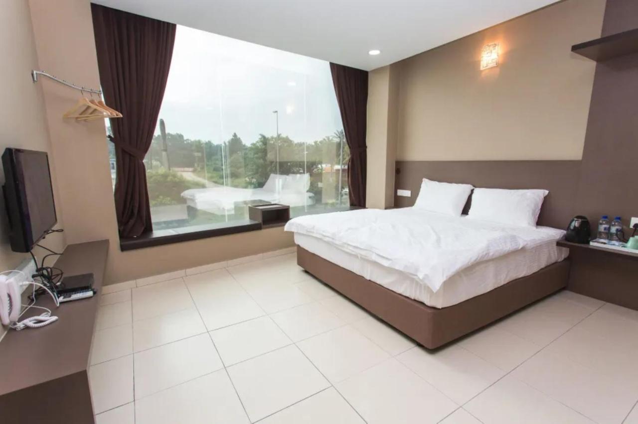 เดอะ วูด โฮเต็ล Hotel ยะโฮร์บาห์รู ภายนอก รูปภาพ
