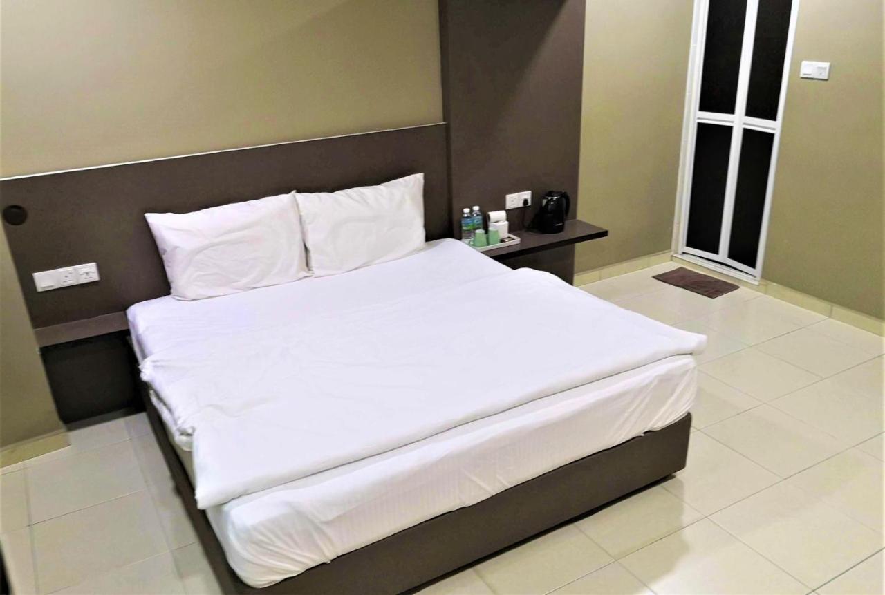 เดอะ วูด โฮเต็ล Hotel ยะโฮร์บาห์รู ภายนอก รูปภาพ