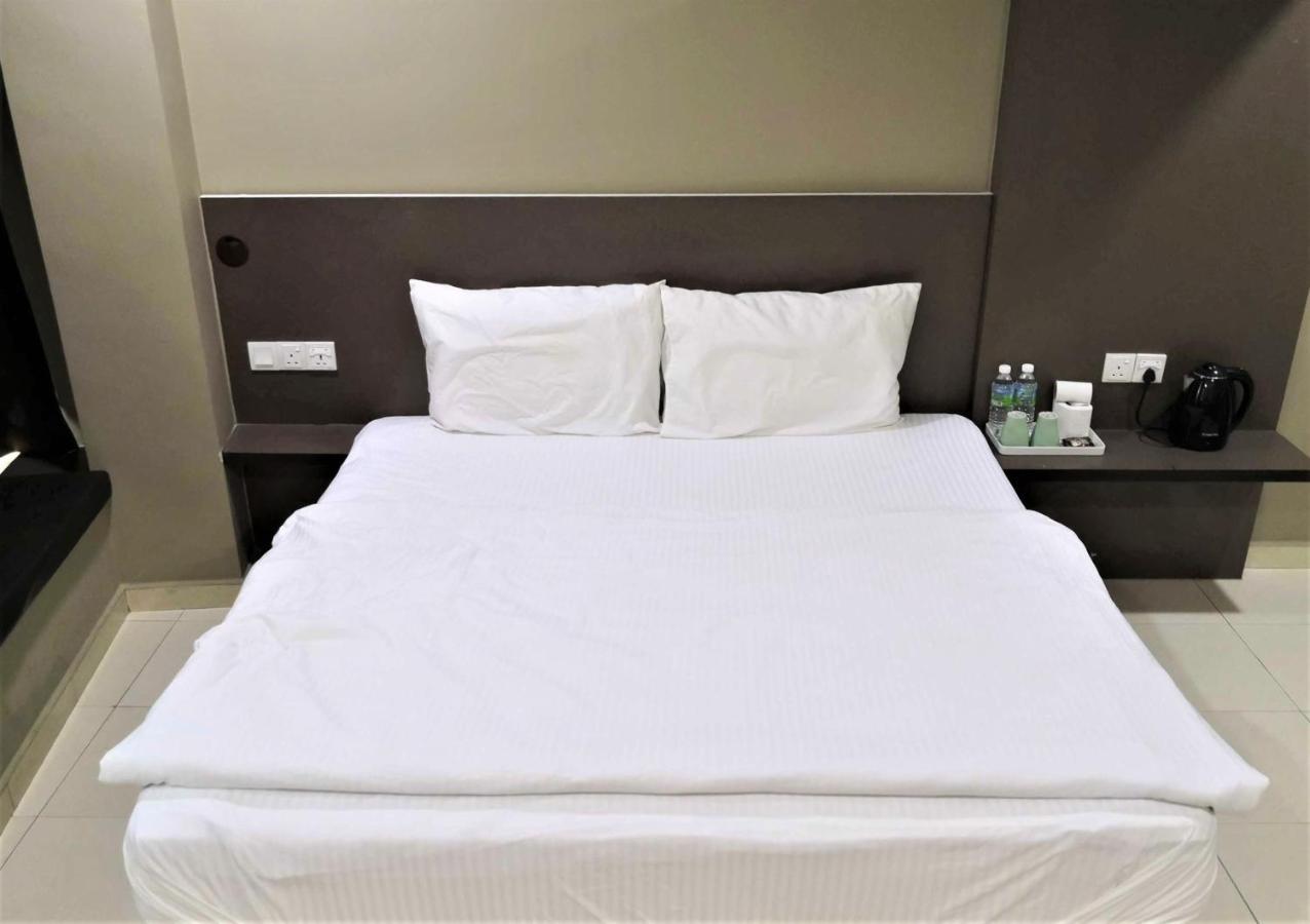 เดอะ วูด โฮเต็ล Hotel ยะโฮร์บาห์รู ภายนอก รูปภาพ